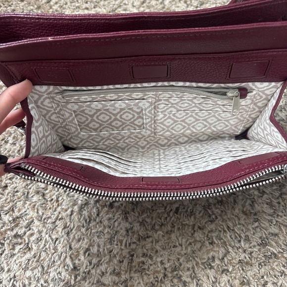 Brighton Barbados Burgundy red genuine leather crossbody travel organizer wallet - Picture 4 of 9